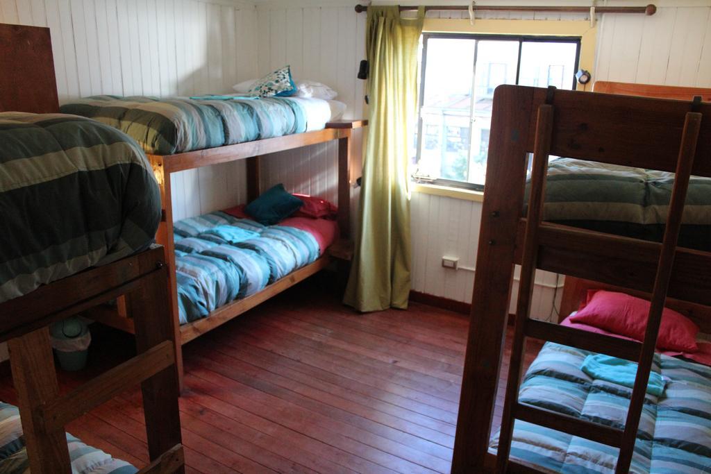 Hostal Casa Margouya Puerto Varas Kültér fotó
