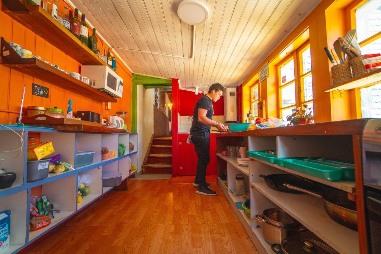 Hostal Casa Margouya Puerto Varas Kültér fotó